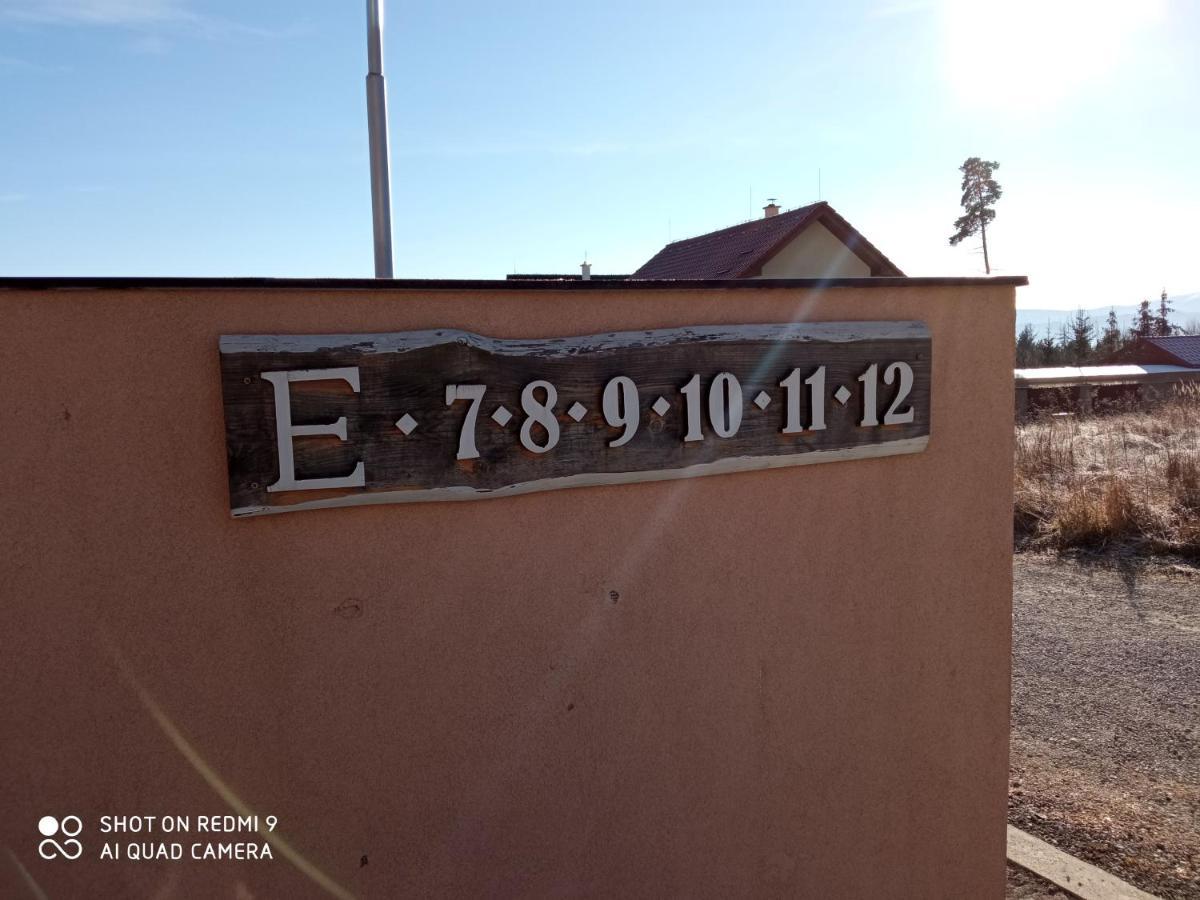 Apartman Baska Veľký Slavkov Esterno foto
