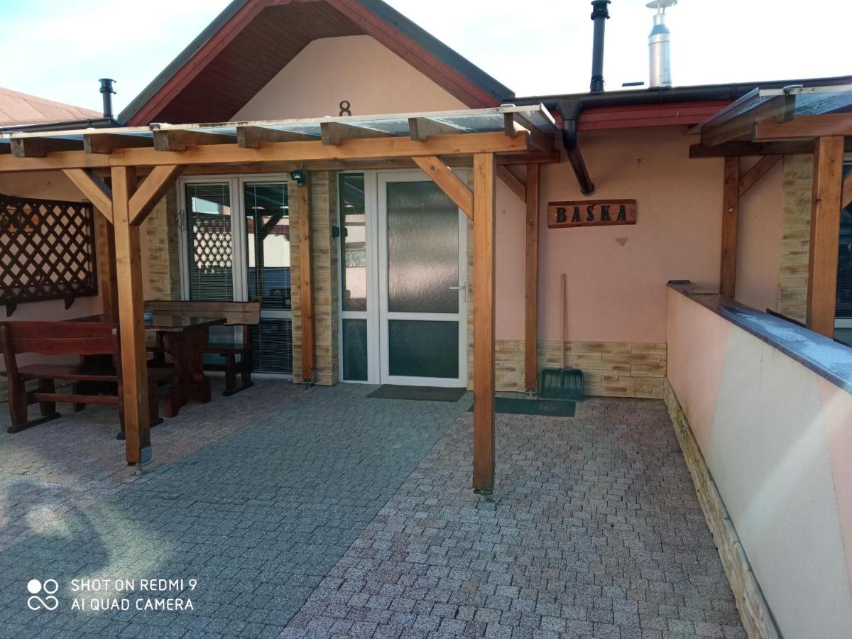 Apartman Baska Veľký Slavkov Esterno foto